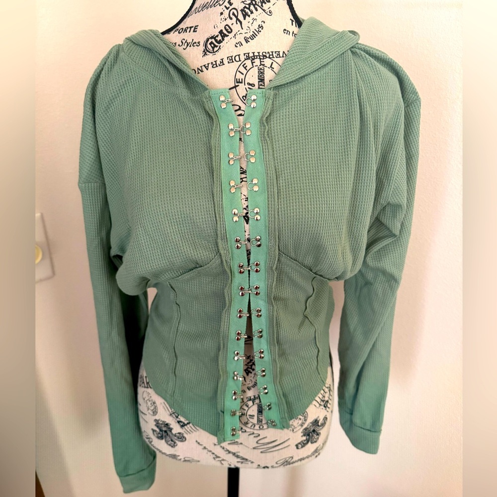 RARE BNWT Green Hooded Cardigan with Hook & Eye Details